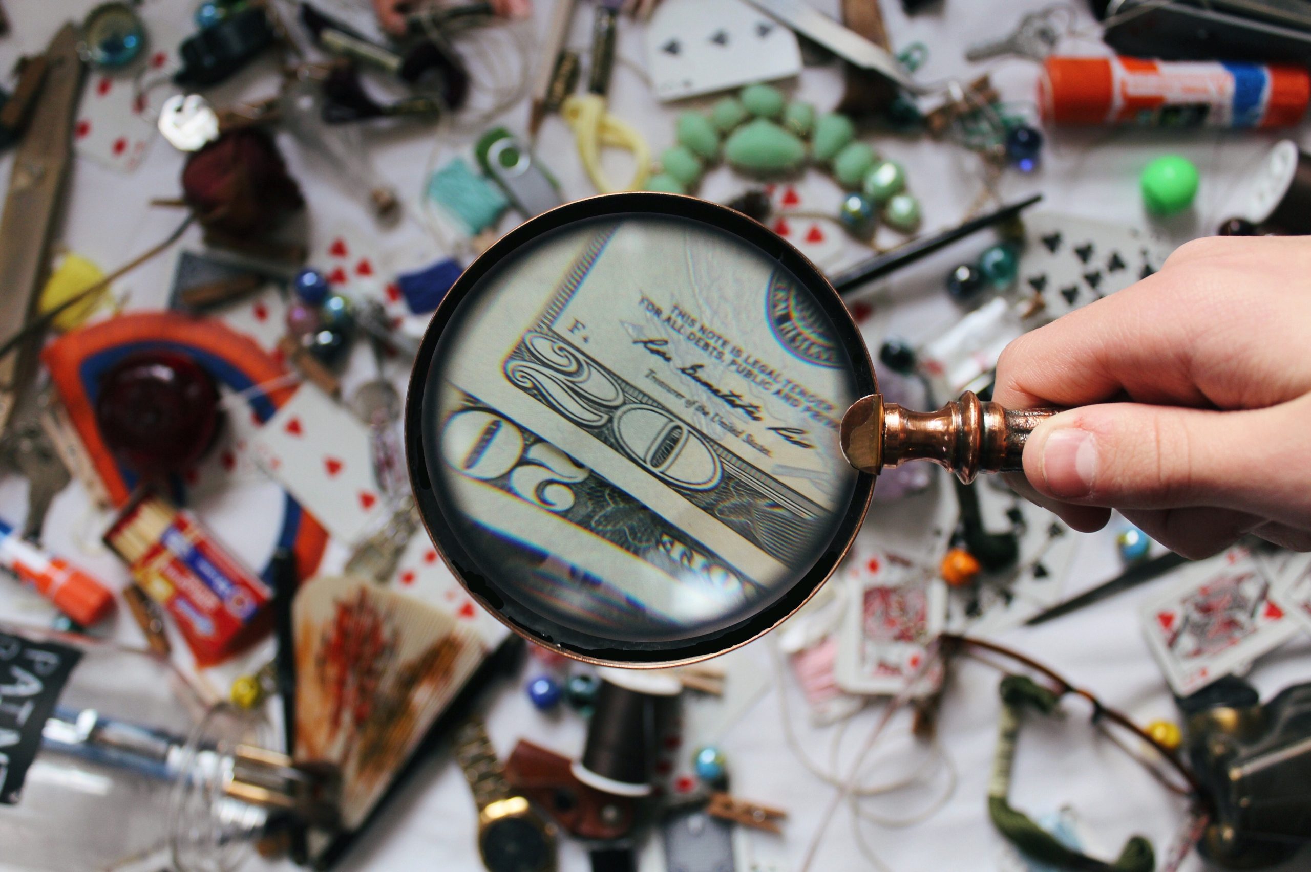 Magnifying keyword research tool guide